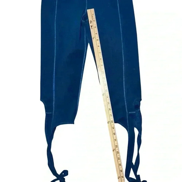 Free People Movement Turn Out tie up leggings size small - Picture 5 of 6